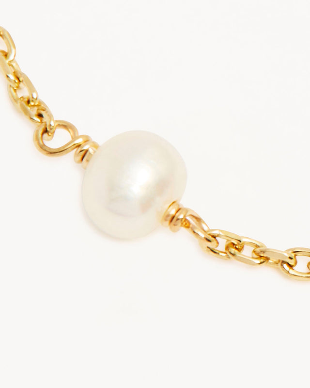 14k Solid Gold Serene Pearl Bracelet