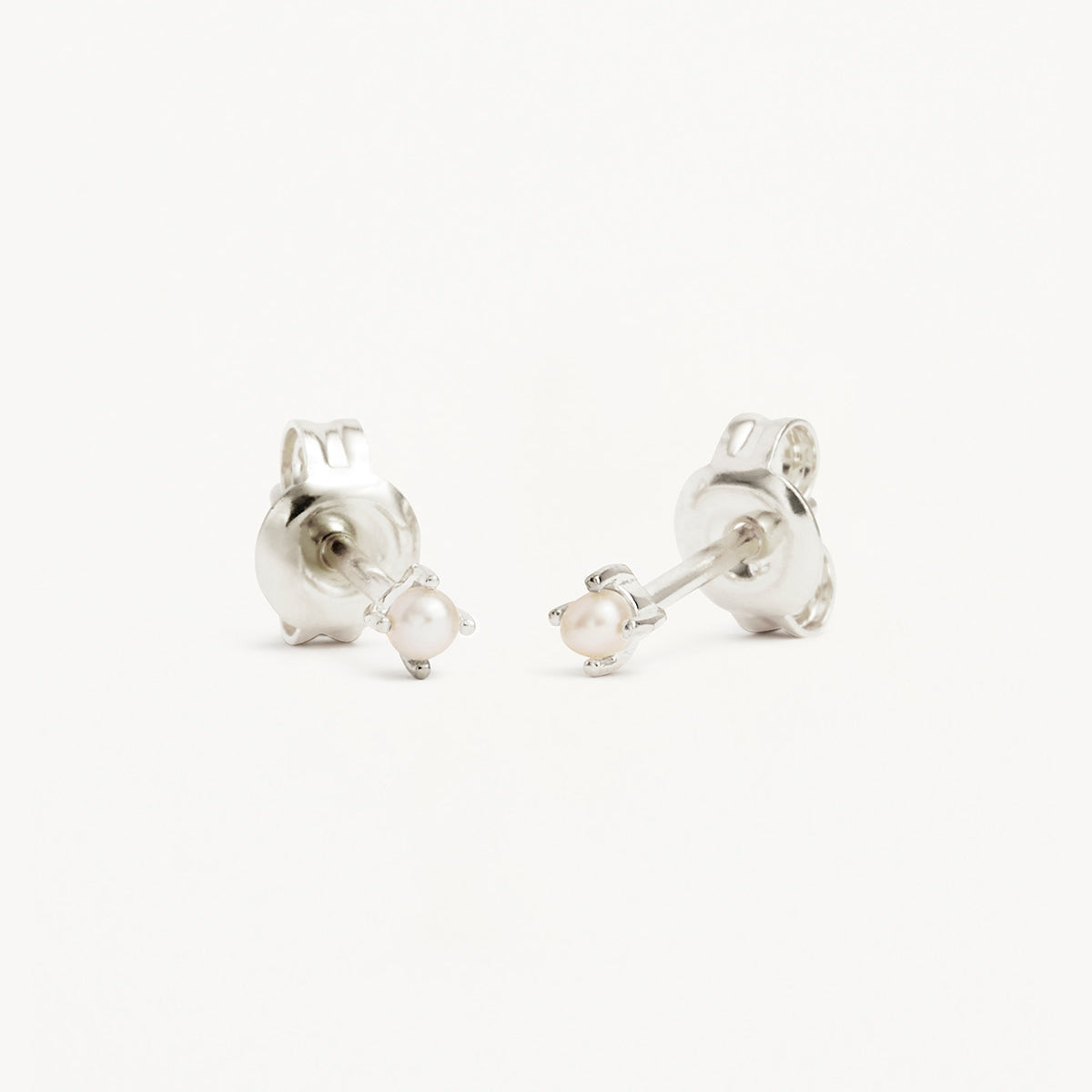 Moonlight Pearl Stud Earrings - 18k Gold Vermeil
