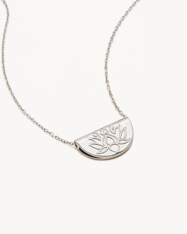 Sterling Silver Lotus Short Necklace