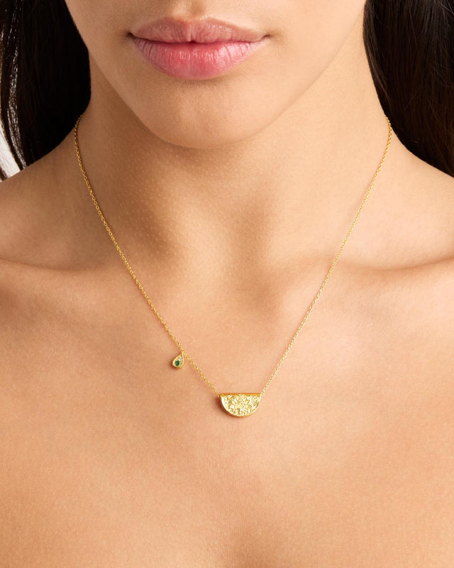 18k Gold Vermeil Lotus Birthstone Necklace - May - Emerald