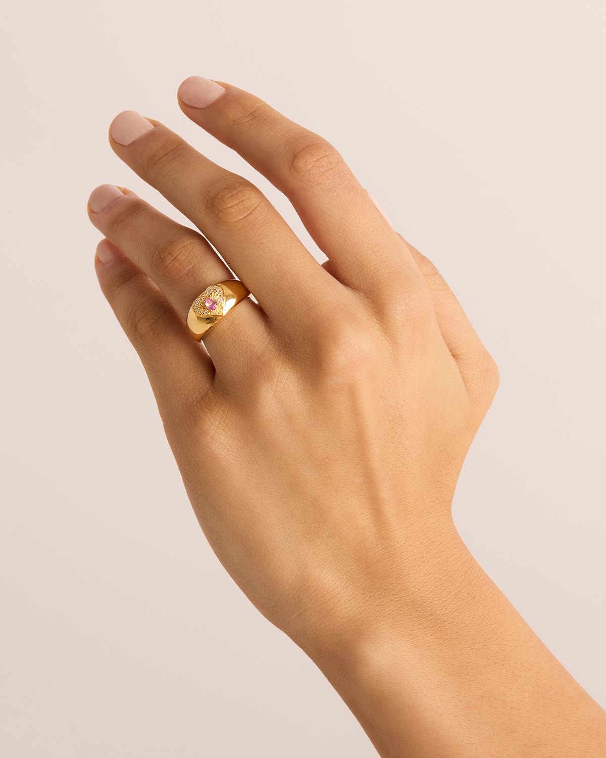 Gold deals heart ring