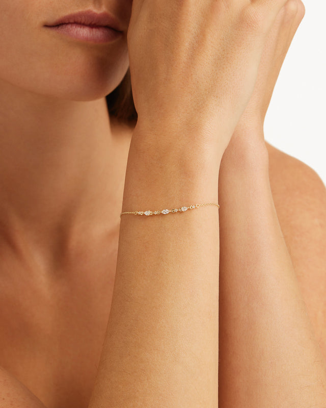 9k Solid Gold Silent Bloom Lab-Grown Diamond Bracelet