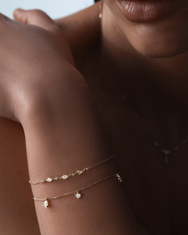 9k Solid Gold Silent Bloom Lab-Grown Diamond Bracelet