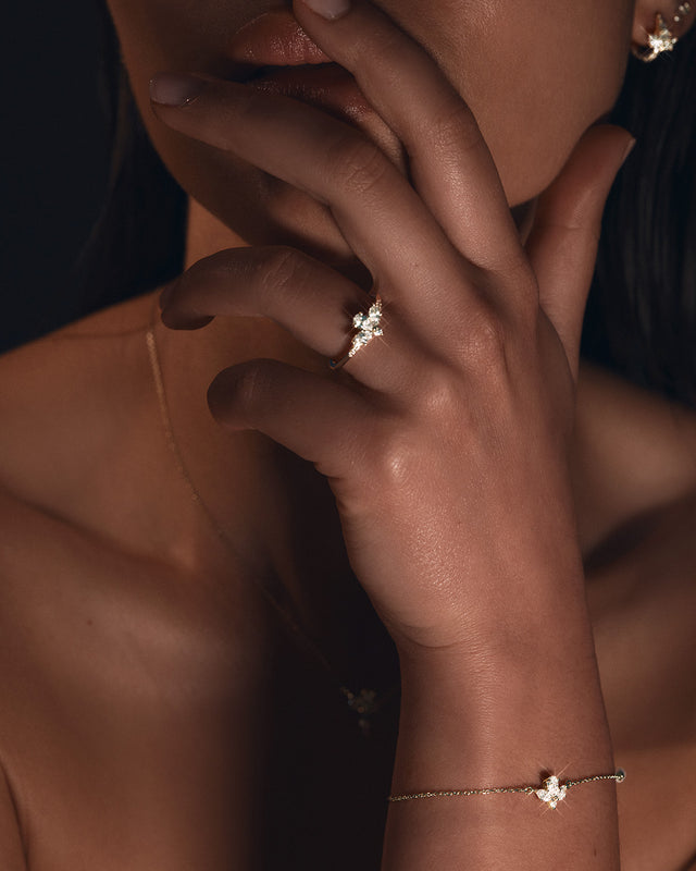 18k Solid Gold Floating Lotus Lab-Grown Diamond Pearl Bracelet