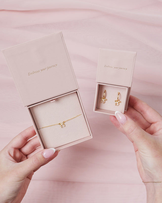 18k Gold Vermeil Forever More Bow Gift Set