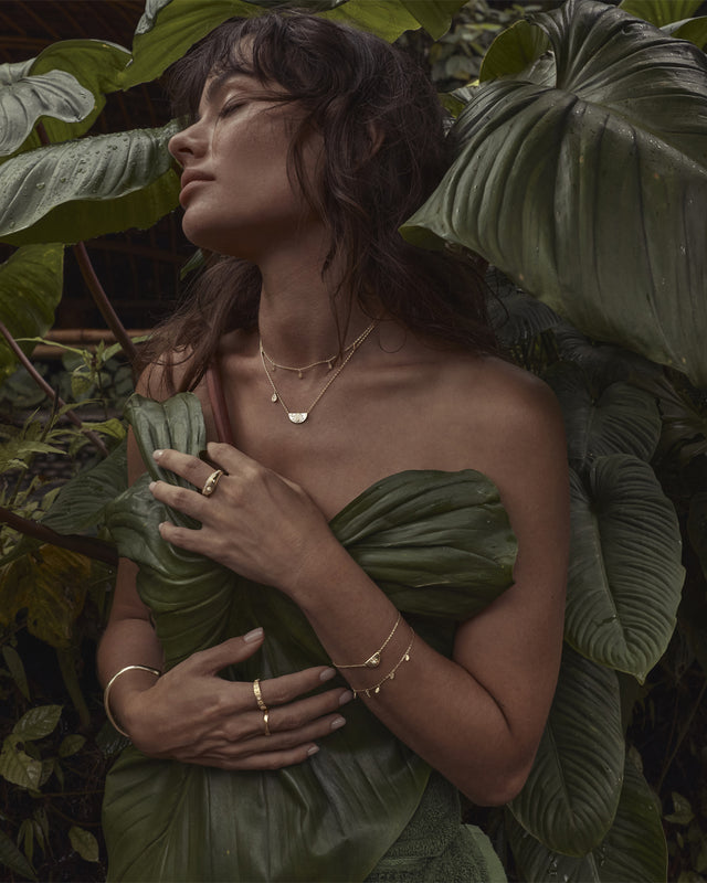 18k Gold Vermeil Lotus Birthstone Necklace - August - Peridot