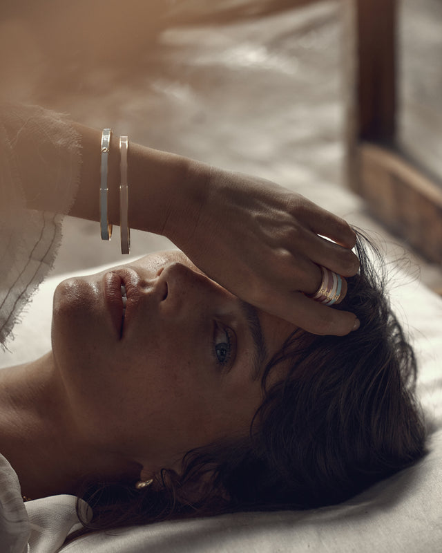 18k Gold Vermeil Born to Bloom Enamel Bangle - Rose Quartz