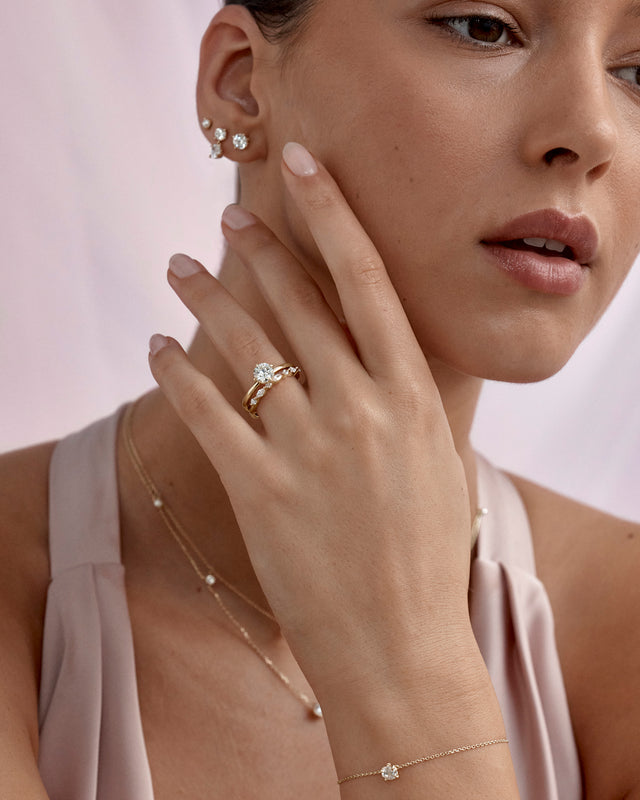 18k Solid Gold Lotus Solitaire Engagement Ring - Round