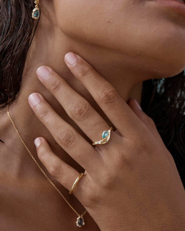 18k Gold Vermeil Dive Deeper Ring
