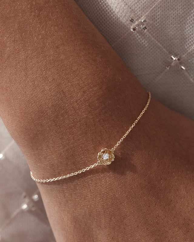 9k Solid Gold Whispers of Spring Lab-Grown Diamond Bracelet