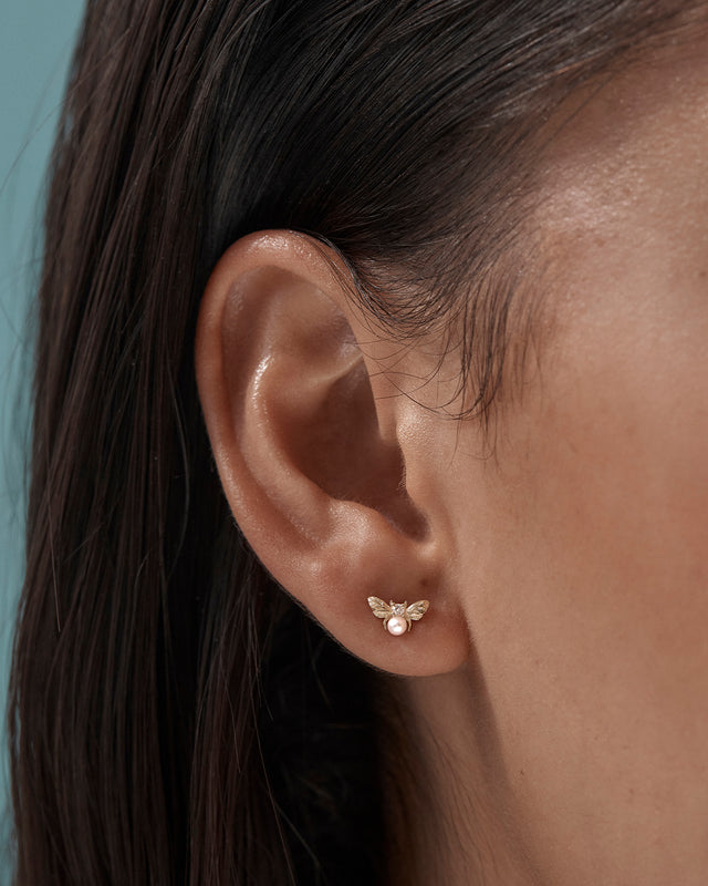 9k Solid Gold Guardian Bumblebee Lab-Grown Pearl Earring