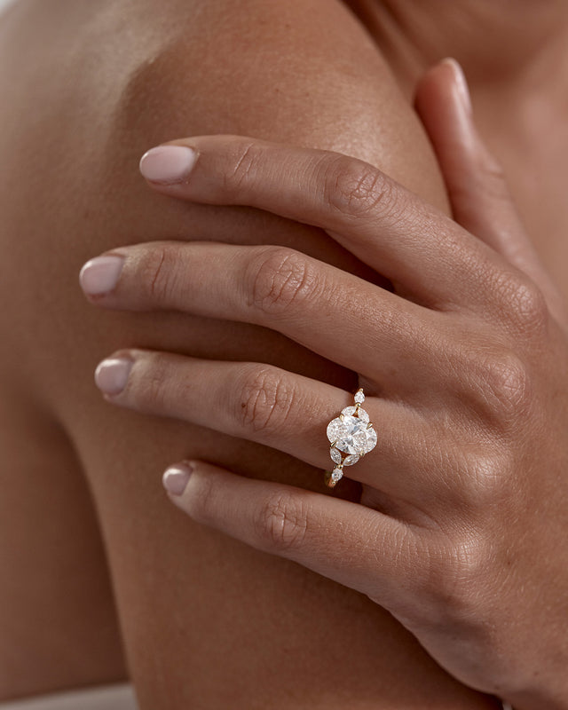 18k Solid Gold Lotus Bloom Engagement Ring - Oval