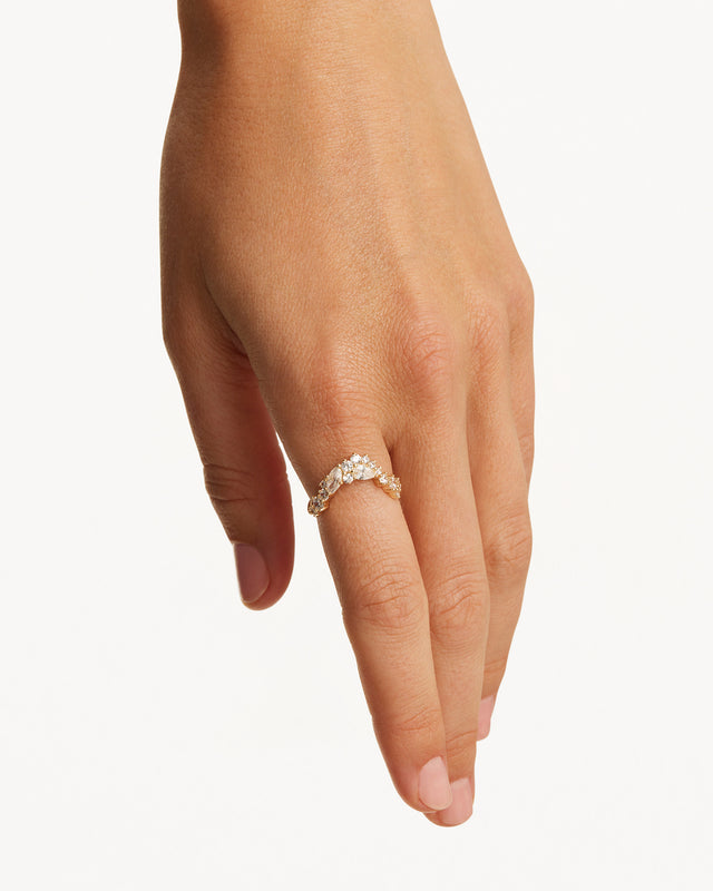 9k Solid Gold She Will Rise Lab-Grown Diamond Ring