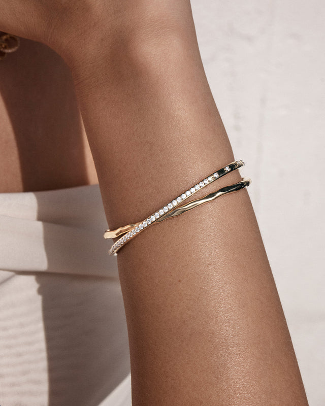 18k Gold Vermeil Entwined Hearts Bangle