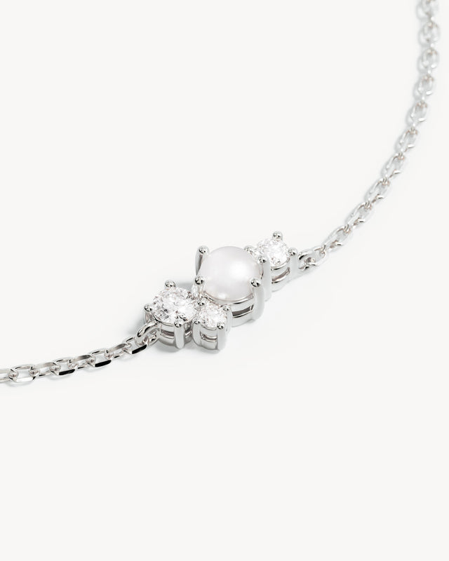 Sterling Silver Love in Stillness Pearl Bracelet