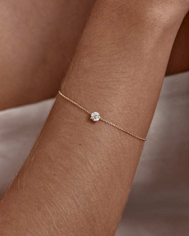 14k Solid Gold Lotus in Bloom Round Solitaire Lab-Grown Diamond Bracelet