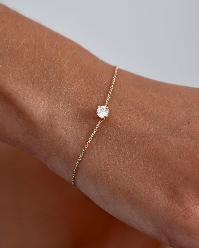 14k Solid Gold Lotus in Bloom Round Solitaire Lab-Grown Diamond Bracelet