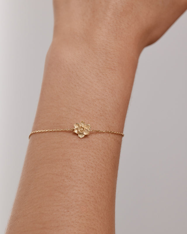 18k Gold Vermeil Narcissus December Birth Flower Bracelet
