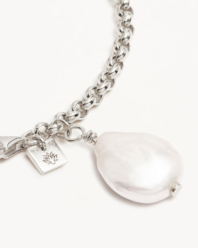 Sterling Silver Embrace Stillness Pearl Bracelet