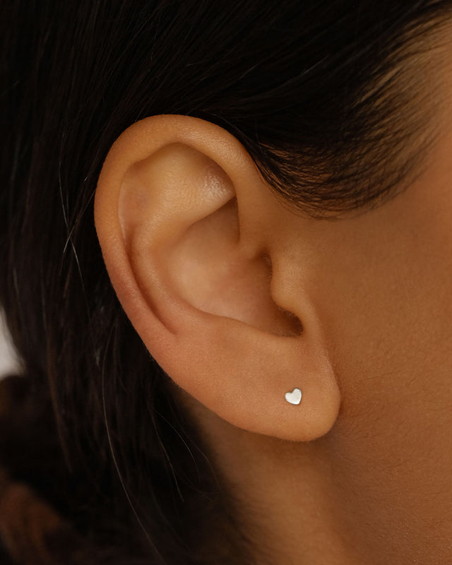 14k Solid White Gold Sweetheart Cartilage Flatback Earring