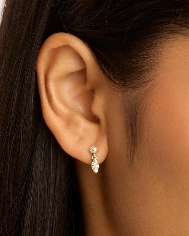 14k Solid Gold Moonlit Bloom Lab-Grown Diamond Earring