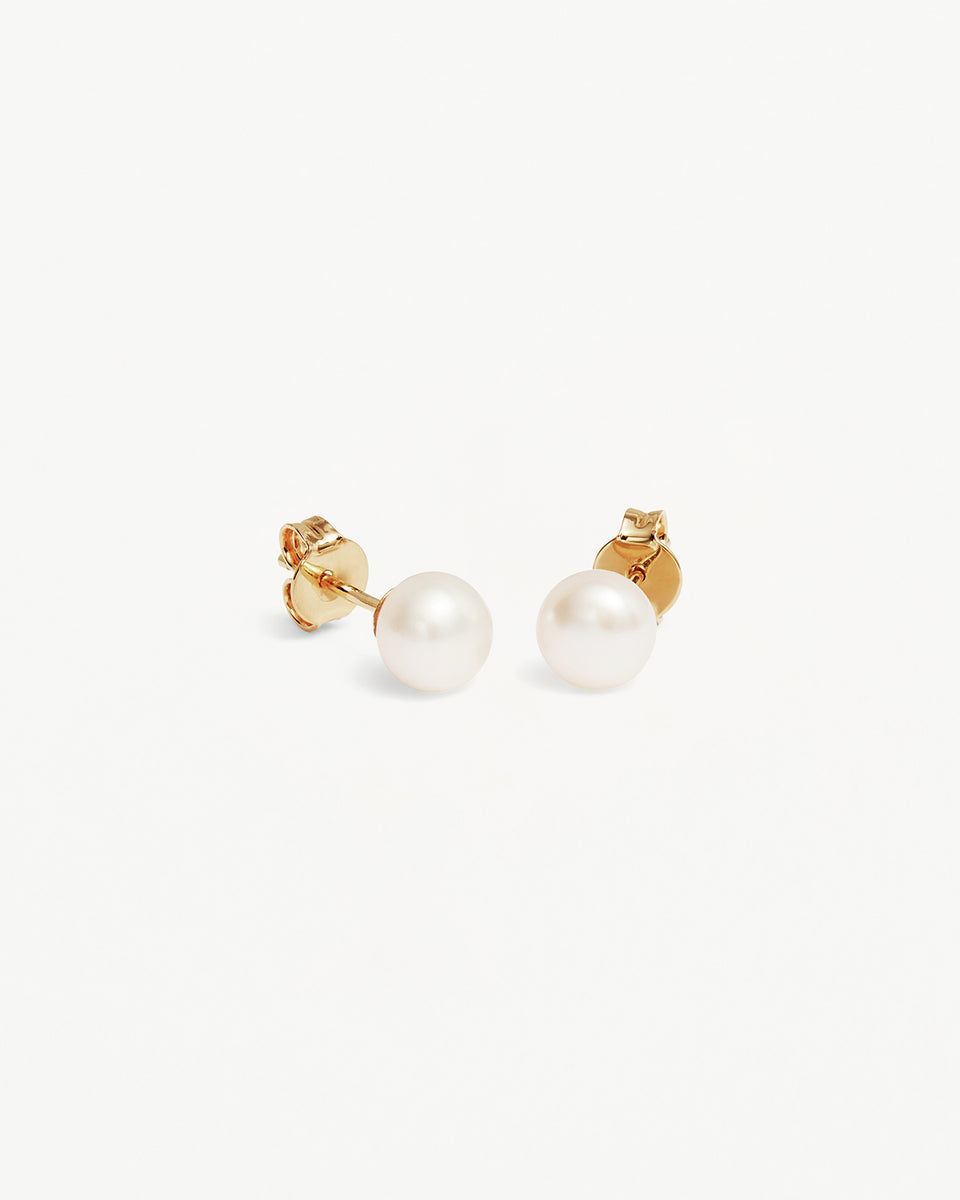 Charlotte Pearl Earrings
