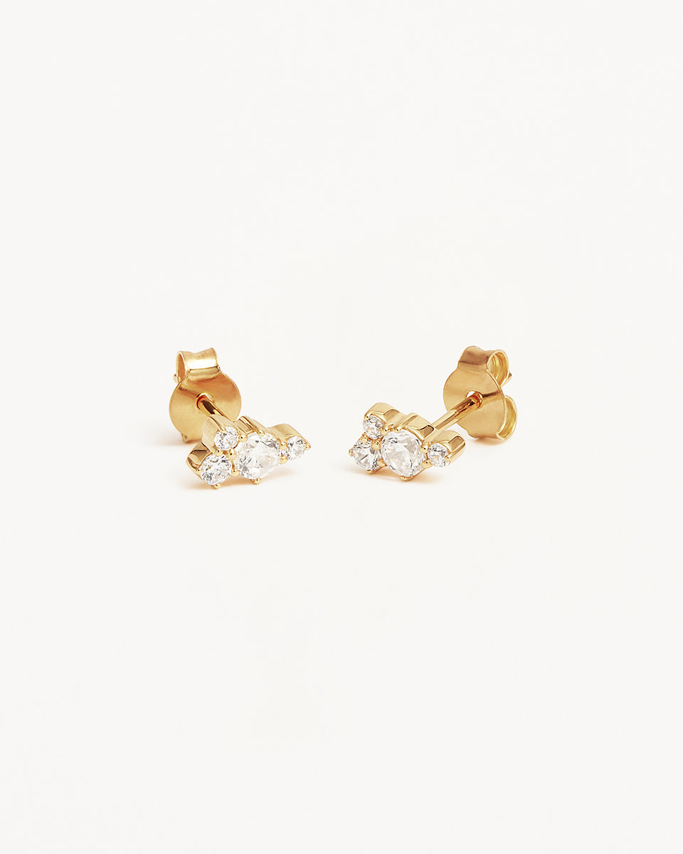 Garnet Oval Stud Earrings in 18k Gold Vermeil