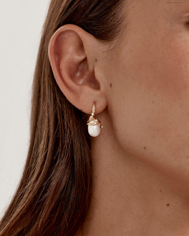 18k Gold Vermeil Dive Into Serenity Pearl Earrings