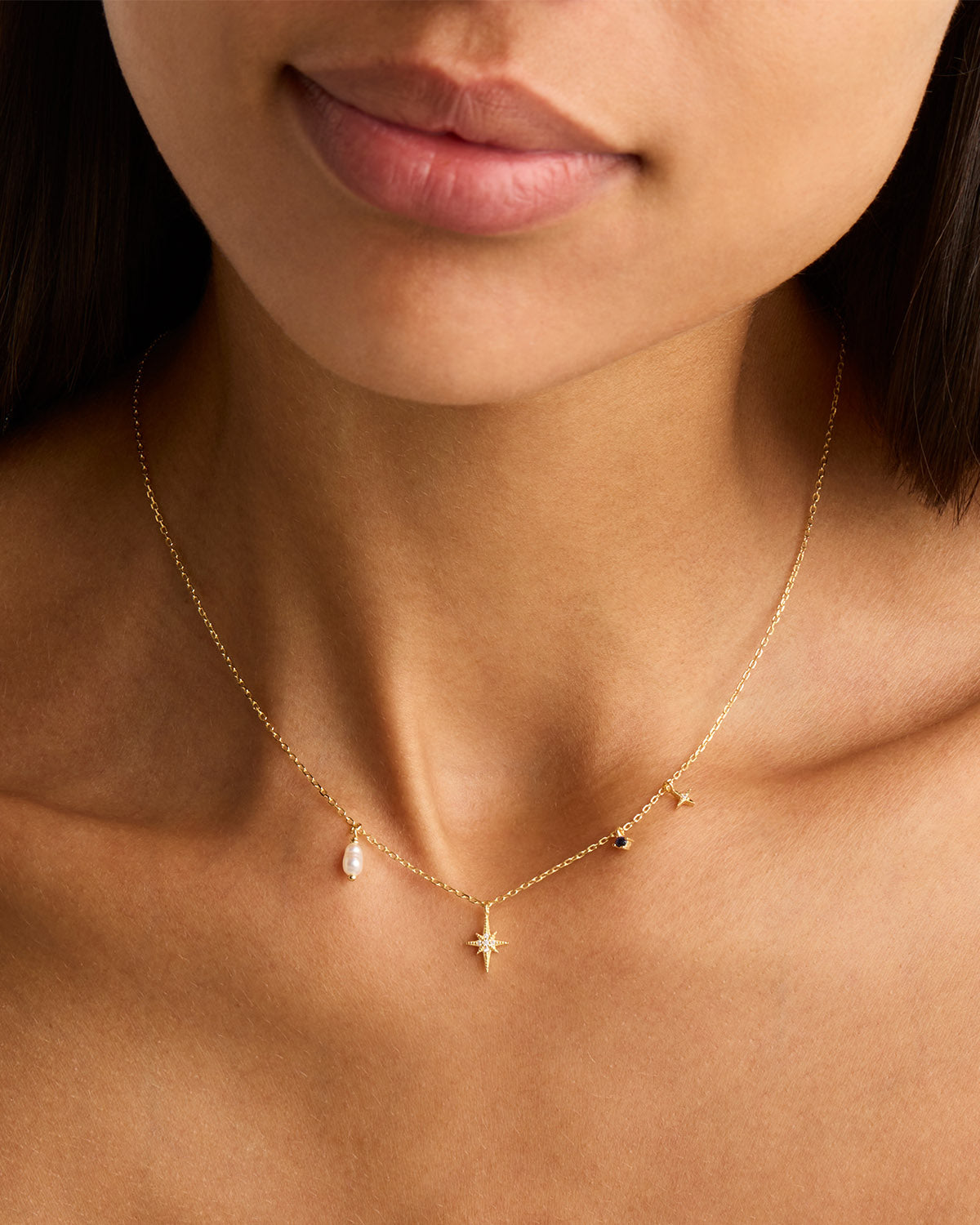 Gold star store necklace choker