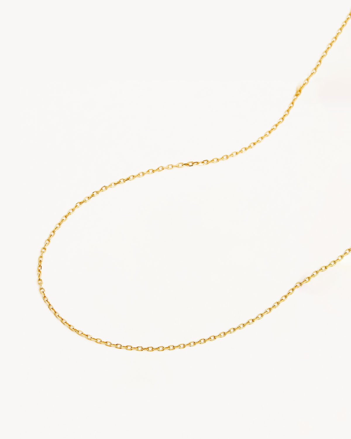 Thin gold deals chain price