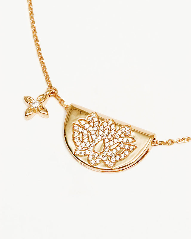 18k Gold Vermeil Live In Light Lotus Necklace