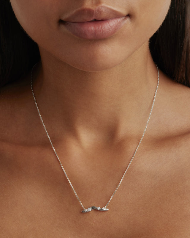 Sterling Silver Chasing Tides Necklace