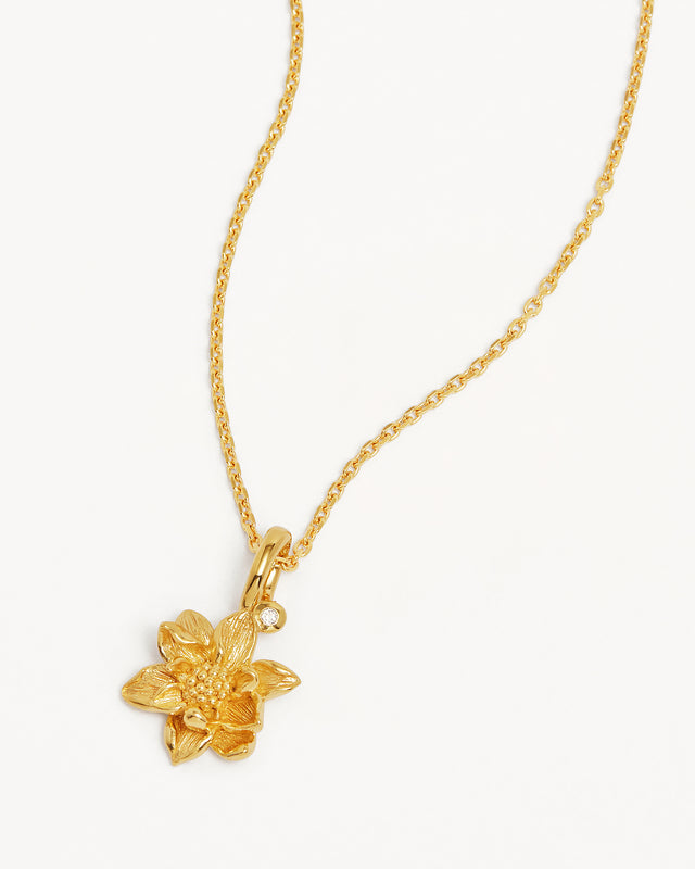 18k Gold Vermeil Water Lily July Birth Flower Necklace
