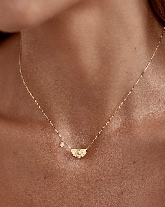 14k Solid Gold Lotus Birthstone Diamond Necklace - June - Moonstone