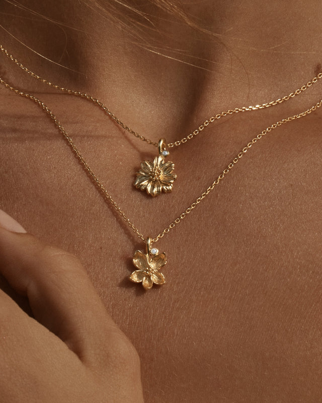 18k Gold Vermeil Cosmos October Birth Flower Necklace