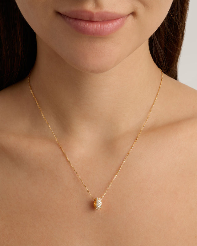 18k Gold Vermeil Live in Light Petal Charm