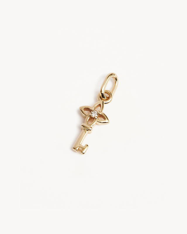 9k Solid Gold Key to My Heart Lab-Grown Diamond Pendant