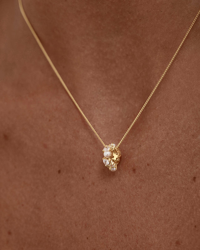 18k Gold Vermeil Love in Stillness Pearl Petal Charm