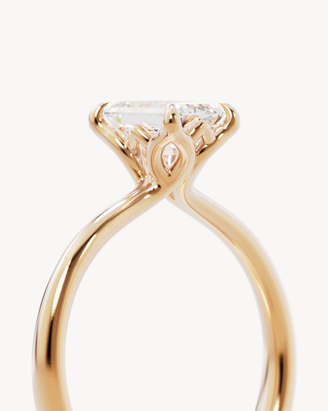 18k Solid Gold Lotus Solitaire Engagement Ring - Emerald