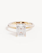 18k Solid Gold Lotus Solitaire Engagement Ring - Emerald 2.5ct