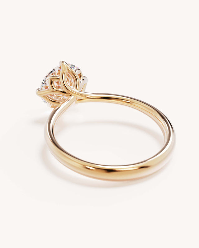 18k Solid Gold Lotus Solitaire Engagement Ring - Round 2ct