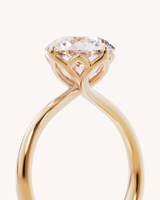 18k Solid Gold Lotus Solitaire Engagement Ring - Round 2.5ct