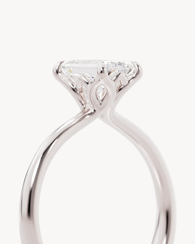 18k Solid White Gold Lotus Solitaire Engagement Ring - Emerald