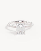 18k Solid White Gold Lotus Solitaire Engagement Ring - Emerald 1.5ct