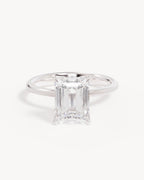 18k Solid White Gold Lotus Solitaire Engagement Ring - Emerald 3ct