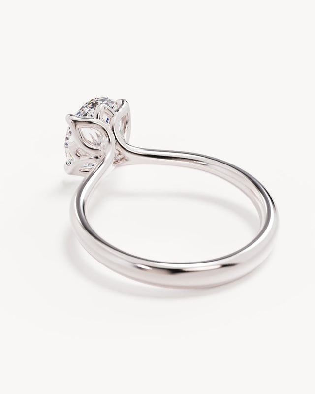 18k Solid White Gold Lotus Solitaire Engagement Ring - Oval 2ct