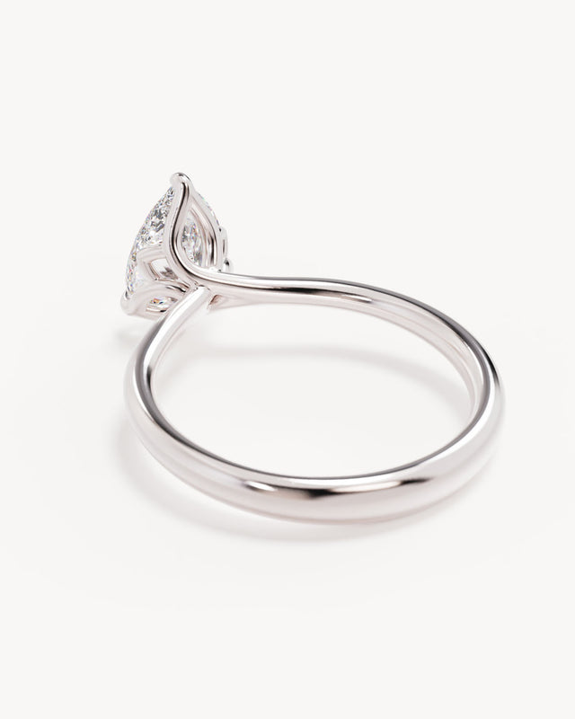 18k Solid White Gold Lotus Solitaire Engagement Ring - Pear 1.5ct