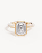 18k Solid Gold Hidden Lotus Engagement Ring - Emerald 2.5ct