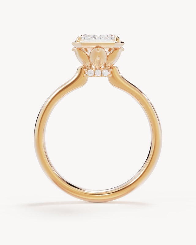 18k Solid Gold Hidden Lotus Engagement Ring - Emerald 2.5ct