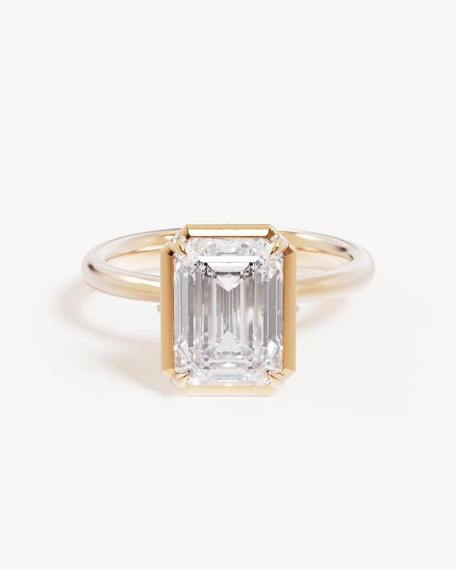 18k Solid Gold Hidden Lotus Engagement Ring - Emerald 3ct